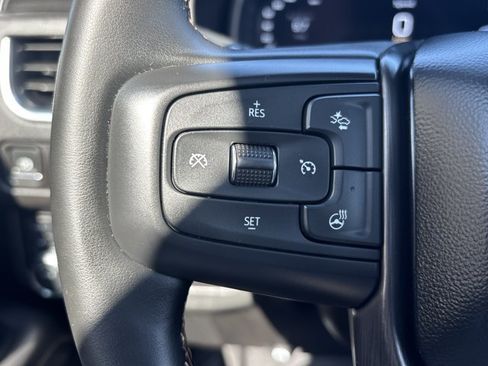 Used 2024 GMC Yukon AT4 w/ AT4 Premium Package AWD/4WD image 31