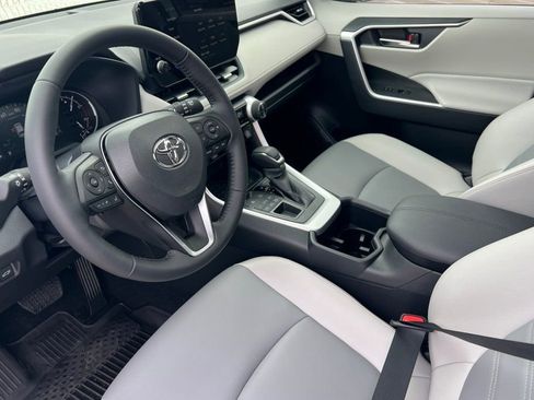 Used 2025 Toyota RAV4 XLE Premium w/ Weather Package image 7
