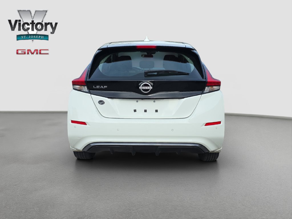 Used 2023 Nissan Leaf S FWD image 16