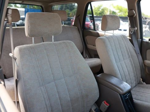 Used 2000 Toyota 4Runner 2WD w/ Upgrade Value Pkg 1 image 25