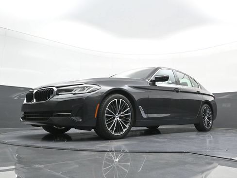 Used 2023 BMW 540i xDrive w/ Premium Package AWD/4WD image 25