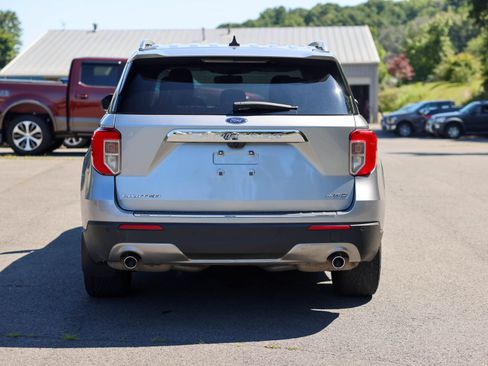 Certified 2023 Ford Explorer Limited w/ Limited Technology Package AWD/4WD image 6