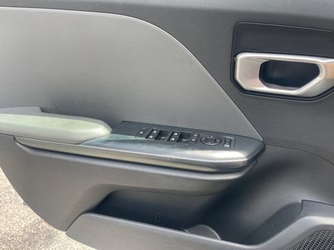 Used 2025 Kia K4 FWD image 10