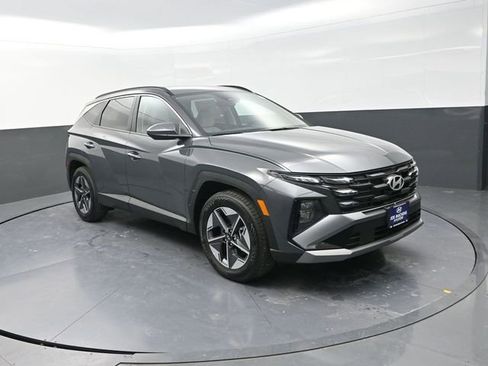 New 2026 Hyundai Tucson SEL FWD image 2