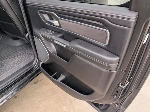 Used 2023 RAM 1500 Laramie AWD/4WD image 32