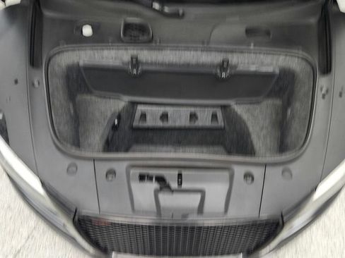 Used 2011 Audi R8 V10 w/ Enhanced Leather Pkg AWD/4WD image 11