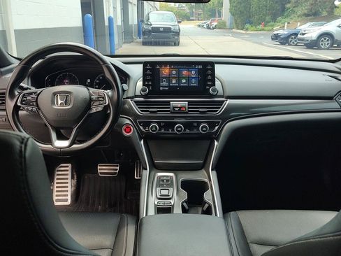 Used 2021 Honda Accord Sport image 18