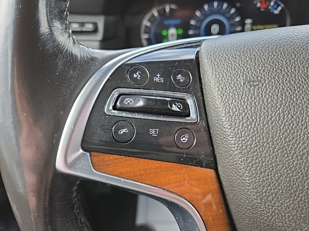 Used 2019 Cadillac Escalade ESV Luxury AWD/4WD image 25