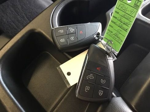 Used 2022 Chevrolet Silverado 1500 LT image 23