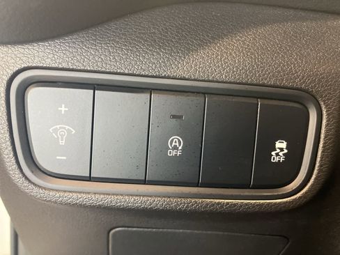 Used 2022 Kia Soul LX FWD image 13