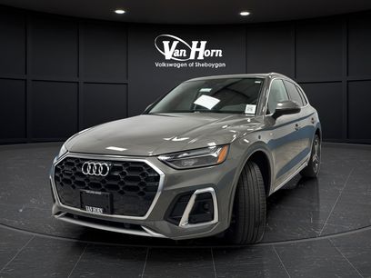 Used 2025 Audi Q5 e Premium Plus w/ Premium Plus Package