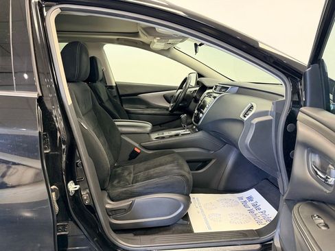 Used 2020 Nissan Murano SV AWD/4WD image 10