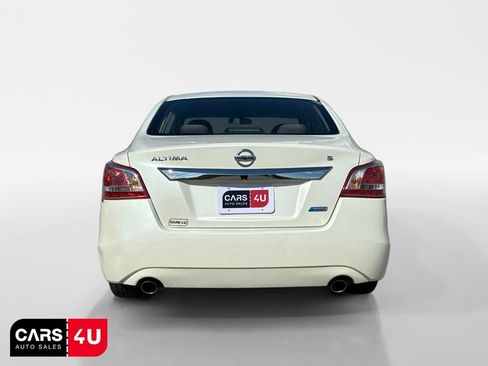 Used 2013 Nissan Altima 2.5 S FWD image 6