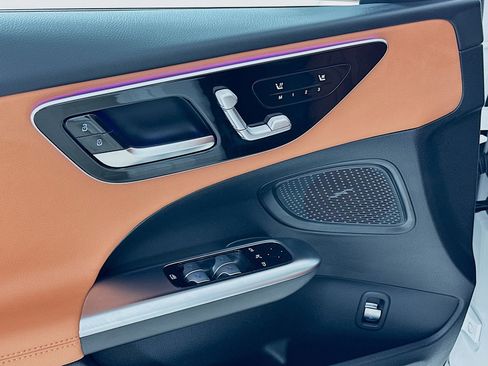 New 2026 Mercedes-Benz C 300 Sedan image 19