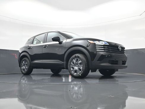 New 2026 Nissan Kicks S image 15