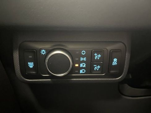 Used 2024 Ford Mustang Mach-E Select image 23