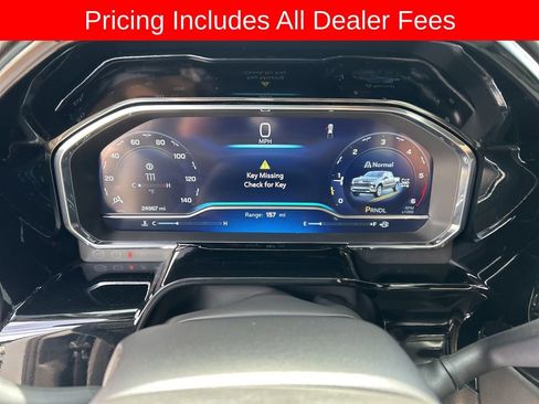 Used 2024 Chevrolet Silverado 1500 RST w/ Z71 Off-Road Package AWD/4WD image 10