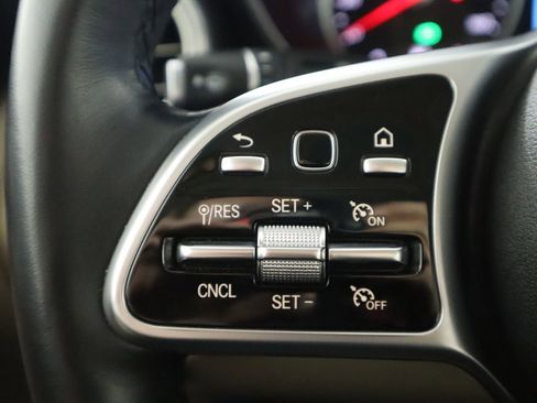 Certified 2022 Mercedes-Benz GLC 300 GLC 300 image 11