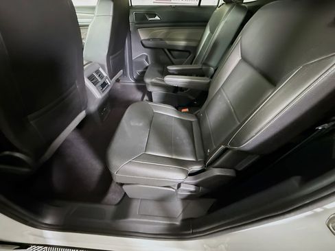 Used 2021 Volkswagen Atlas SEL image 28