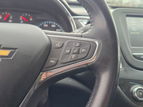 Used 2016 Chevrolet Malibu LT image 35