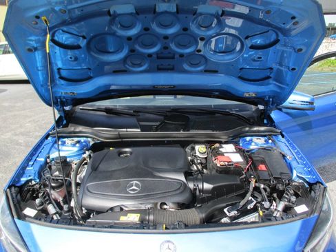 Used 2016 Mercedes-Benz GLA 250 4MATIC image 34