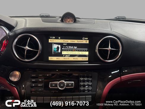 Used 2013 Mercedes-Benz SL 550 image 28