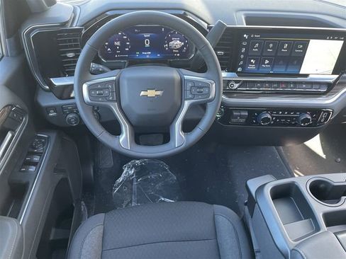 New 2026 Chevrolet Silverado 1500 LT image 8