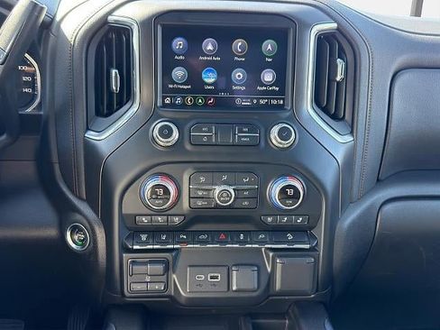 Used 2021 GMC Sierra 2500 AT4 w/ AT4 Premium Plus Package AWD/4WD image 24