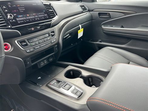 New 2025 Honda Ridgeline TrailSport image 11