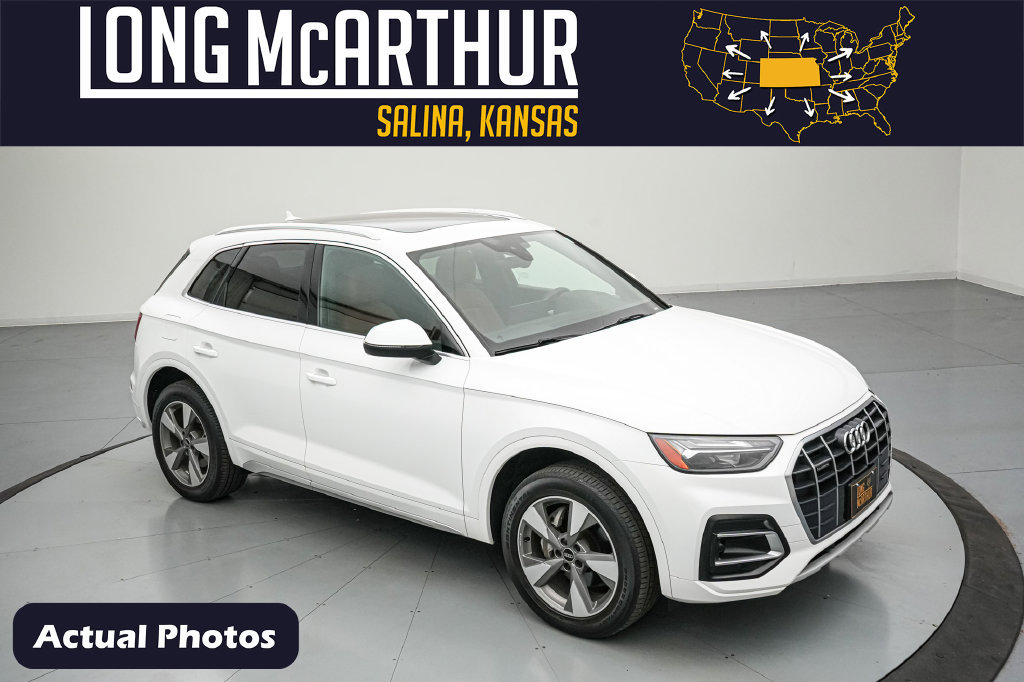 Used 2023 Audi Q5 2.0T Premium w/ Convenience Package AWD/4WD image 1