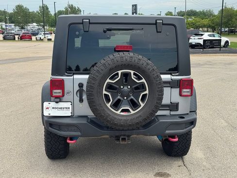 Used 2015 Jeep Wrangler Unlimited Rubicon AWD/4WD image 34