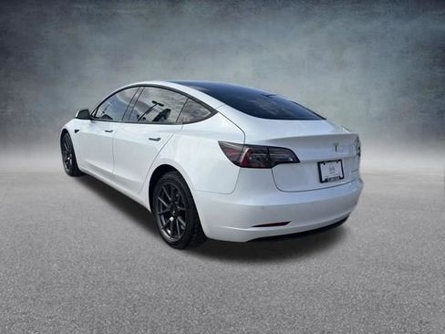 Used 2021 Tesla Model 3 Long Range image 10