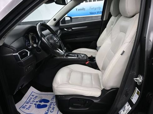 Used 2021 MAZDA CX-5 Touring w/ Touring Preferred SV Package FWD image 13