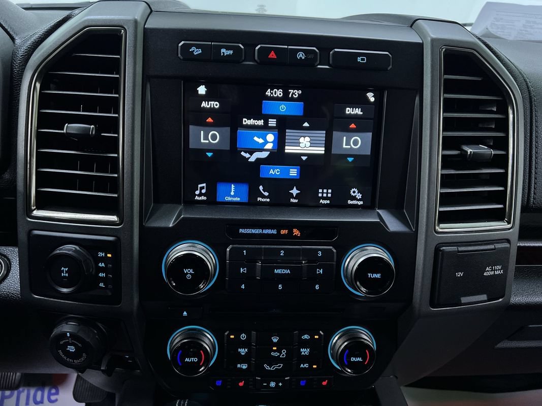 Used 2017 Ford F150 Raptor w/ Equipment Group 802A Luxury AWD/4WD image 25