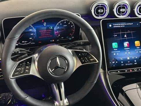 Certified 2026 Mercedes-Benz GLC 300 4MATIC image 23