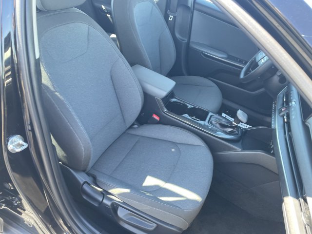 Used 2025 Kia K4 FWD image 39