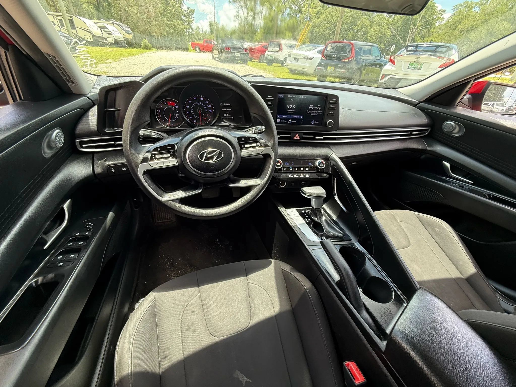 Used 2021 Hyundai Elantra SEL FWD image 13