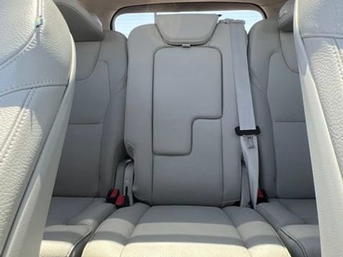 Used 2023 Volvo XC90 B5 Core w/ Protection Package Premier AWD/4WD image 23