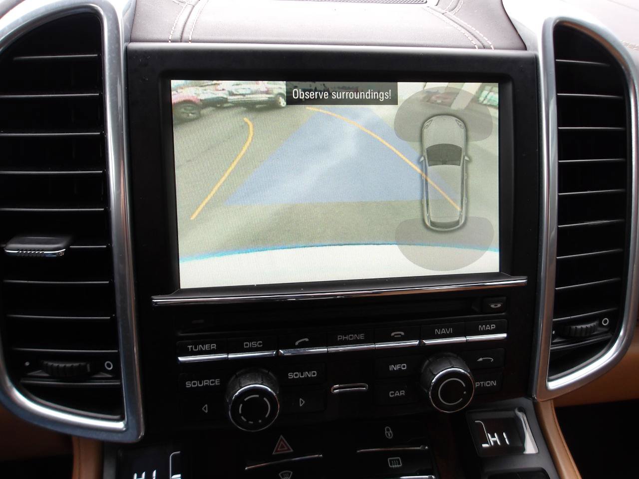 Used 2012 Porsche Cayenne Turbo AWD/4WD image 18