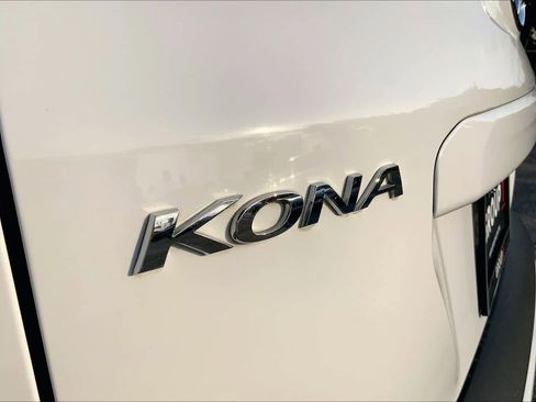 Used 2022 Hyundai Kona SEL FWD image 31