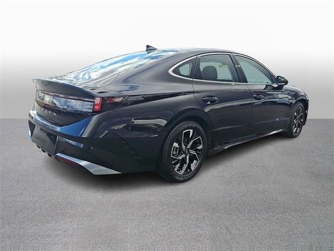 Used 2025 Hyundai Sonata SEL image 4