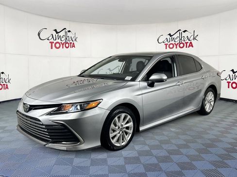 Used 2023 Toyota Camry LE w/ Protection Package (Q2) (TMS) image 2