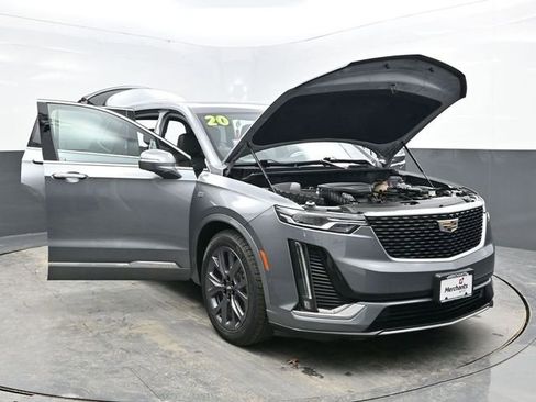 Used 2020 Cadillac XT6 Premium Luxury image 37