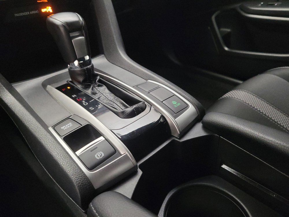 Used 2020 Honda Civic Sport image 26