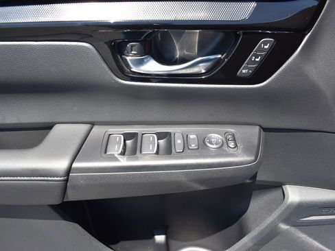 Used 2025 Honda CR-V EX-L image 18
