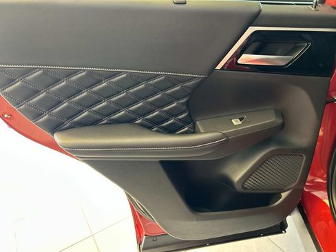 New 2026 Nissan Rogue Platinum AWD/4WD image 22