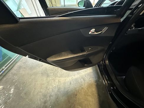 Used 2021 Kia Forte LXS FWD image 22