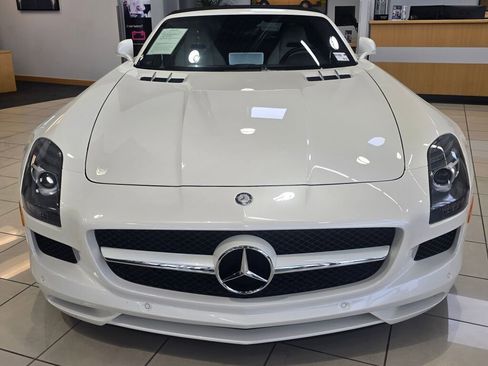 Used 2012 Mercedes-Benz SLS AMG Roadster image 9