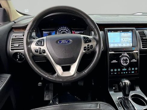 Used 2018 Ford Flex Limited w/ Equipment Group 301A FWD image 5