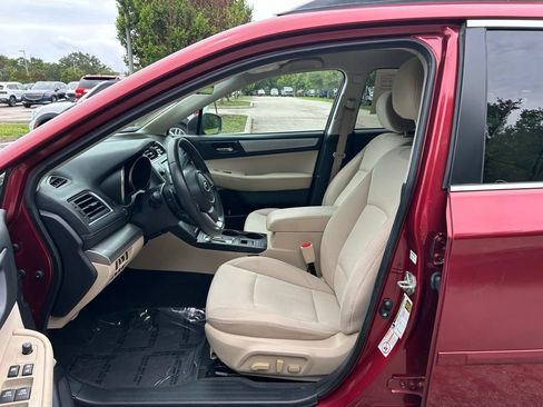 Used 2019 Subaru Outback 2.5i Premium AWD/4WD image 15